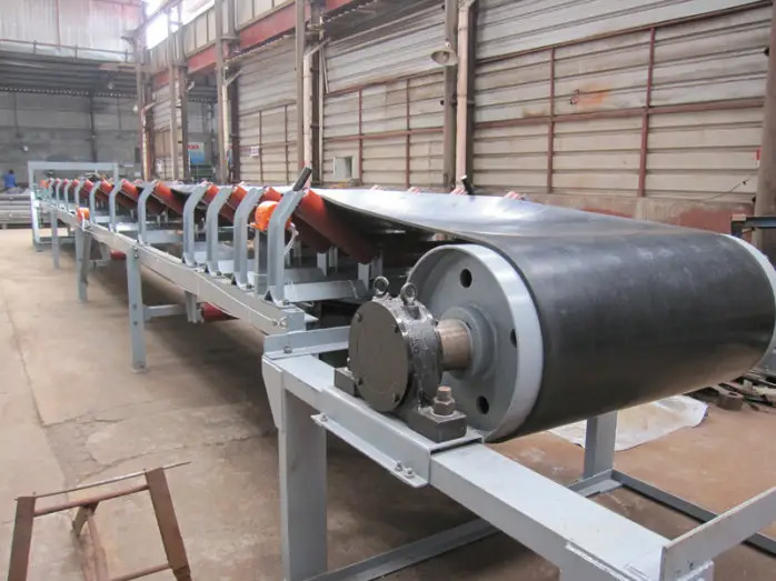 TD75型膠帶輸送機(jī)